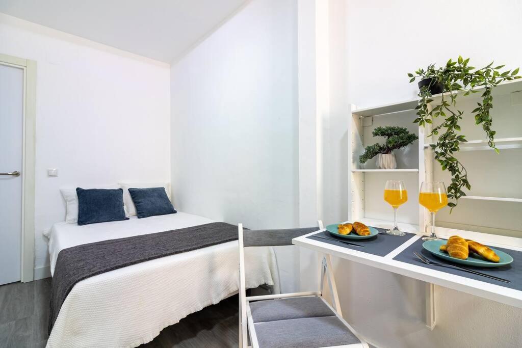 Churruca Apartments! Malaga Bagian luar foto